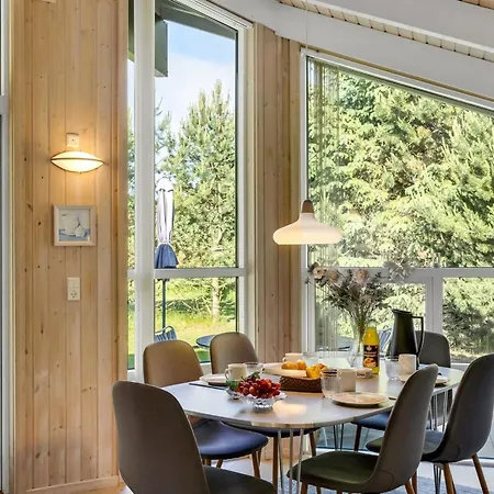 Ilya - 900m From The Sea By Interhome Feriehus Løkken