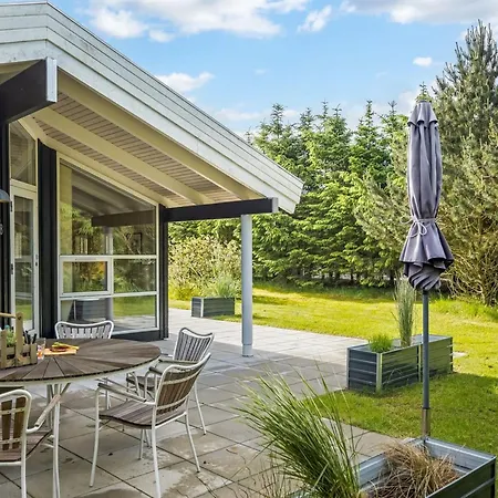 Ilya - 900m From The Sea By Interhome